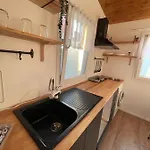 Cozy Wooden House Villa *