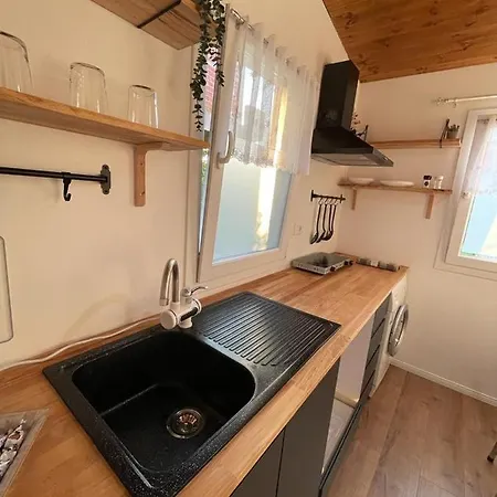 Cozy Wooden House 빌라 *