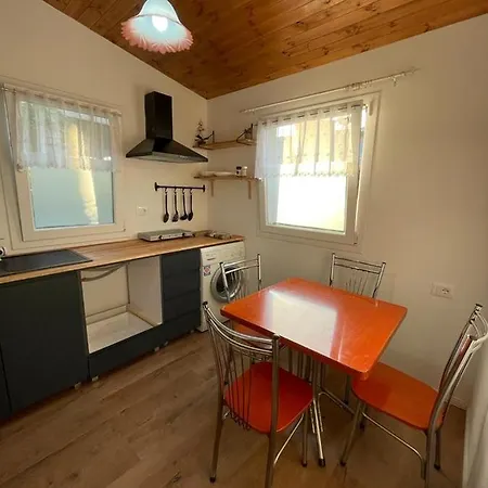 Villa Cozy Wooden House Durres